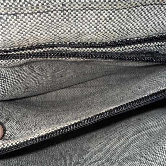 Fossil Black Leather Shoulder Bag/ Tote - Picture 11 of 13